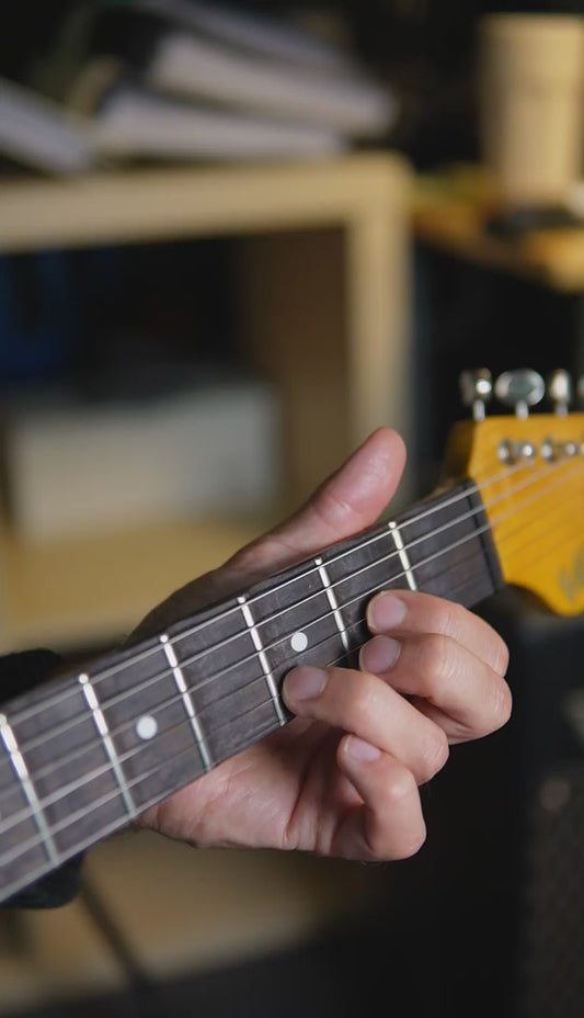 Chordal Riff Freebie: D5 Hack